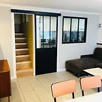 Vakantiehuis Maison De Pecheur De 1820 Au Coeur Du Bourg - 3 Etoiles *